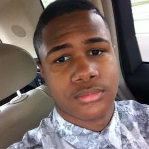 Meet your Posher, Camilo